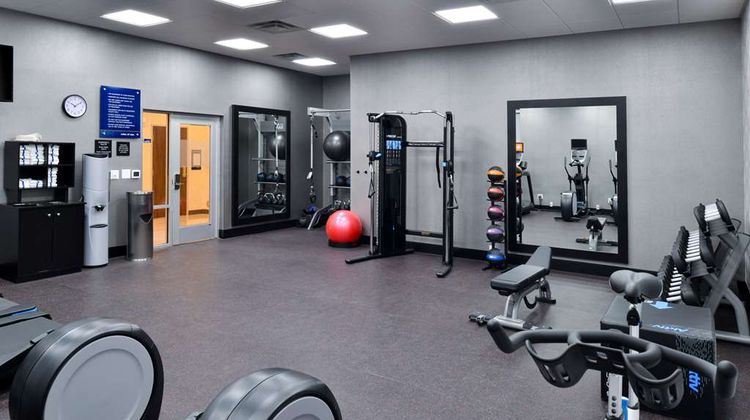 Hampton Inn & Suites Greensboro Downtown Health
