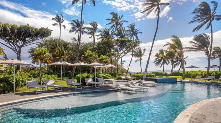 Hilton Grand Vacations Maui Bay Villas Pool
