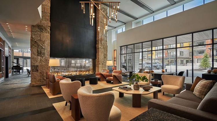 Pendry Park City Lobby
