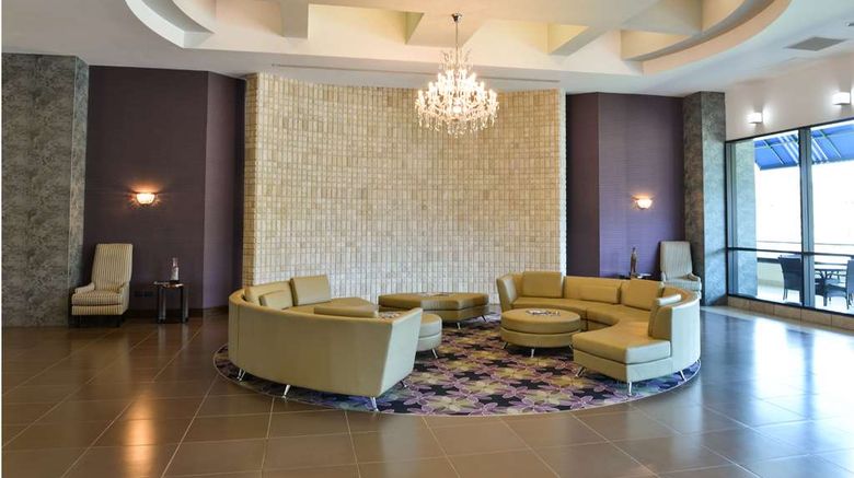 <b>Plaza Juan Carlos Hotel Lobby</b>. Images powered by <a href="https://iceportal.shijigroup.com/" title="IcePortal" target="_blank">IcePortal</a>.