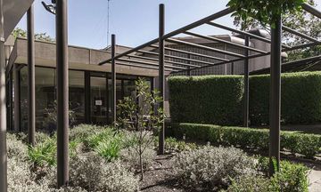 Melbourne Kew Central Apartment Hotel