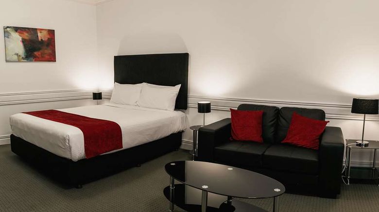 <b>Melbourne Kew Central Apartment Hotel Suite</b>. Images powered by <a href="https://iceportal.shijigroup.com/" title="IcePortal" target="_blank">IcePortal</a>.