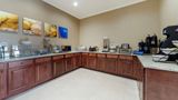 Comfort Inn And Suites Harrah Restaurant