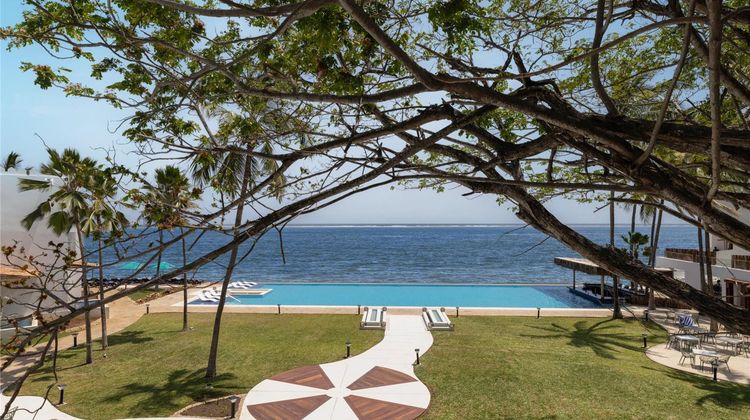 Bamburi Beach Hotel Pool