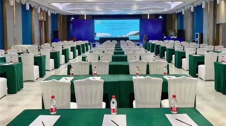 <b>Mercure Xinyang East Railway Station Meeting</b>. Images powered by <a href="https://iceportal.shijigroup.com/" title="IcePortal" target="_blank">IcePortal</a>.