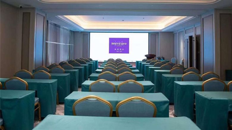 <b>Mercure Xinyang East Railway Station Meeting</b>. Images powered by <a href="https://iceportal.shijigroup.com/" title="IcePortal" target="_blank">IcePortal</a>.