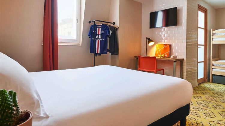 Greet Boulogne Billancourt Paris Room