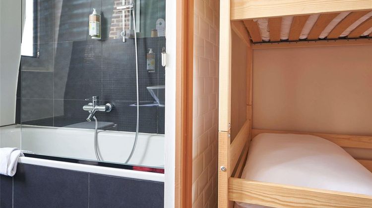 Greet Boulogne Billancourt Paris Room