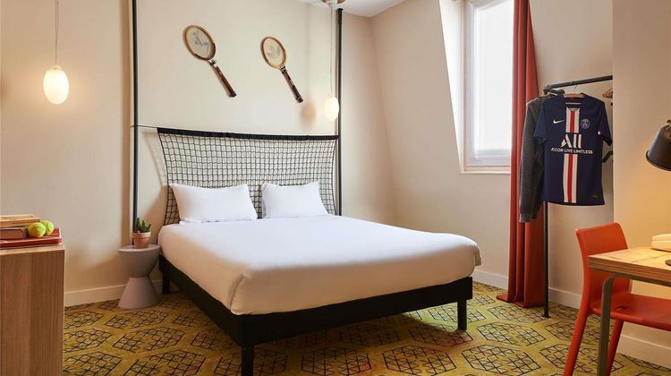 Greet Boulogne Billancourt Paris Room