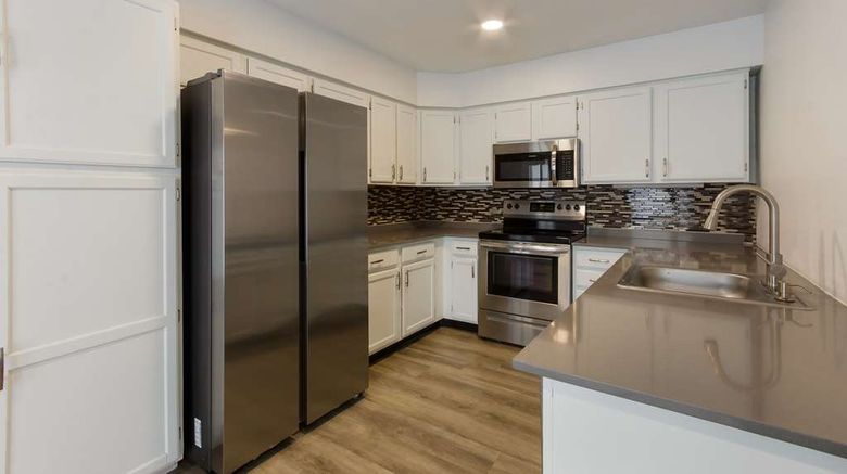 <b>The Copper Hotel, SureStay Coll by BW Restaurant</b>. Images powered by <a href="https://iceportal.shijigroup.com/" title="IcePortal" target="_blank">IcePortal</a>.