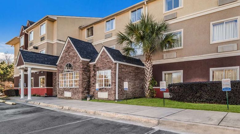 <b>Quality Inn & Suites Augusta South Exterior</b>. Images powered by <a href="https://iceportal.shijigroup.com/" title="IcePortal" target="_blank">IcePortal</a>.