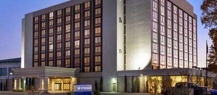 Wyndham Fort Smith Exterior