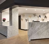 Wyndham Fort Smith Lobby