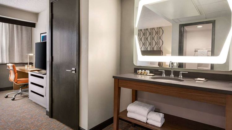 Wyndham Fort Smith Suite