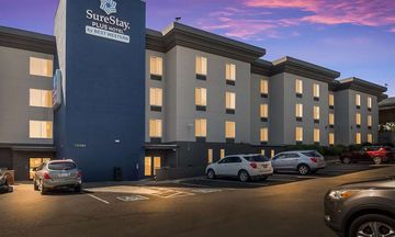 SureStay Plus Hotel by BW SeaTac Airport