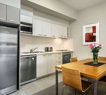 Gladstone Downtown Central Apt Hotel Room