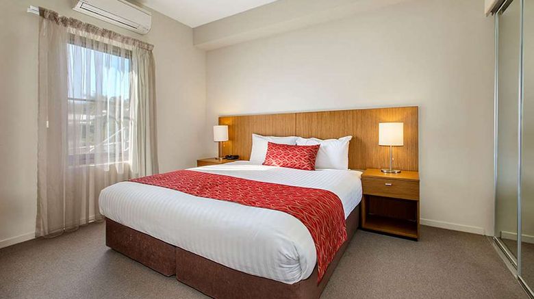 <b>Gladstone Downtown Central Apt Hotel Room</b>. Images powered by <a href="https://iceportal.shijigroup.com/" title="IcePortal" target="_blank">IcePortal</a>.