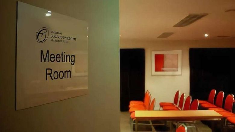 <b>Gladstone Downtown Central Apt Hotel Meeting</b>. Images powered by <a href="https://iceportal.shijigroup.com/" title="IcePortal" target="_blank">IcePortal</a>.