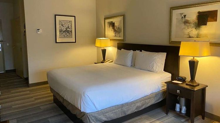 Hotel Marguerite Trademark Coll Wyndham Room
