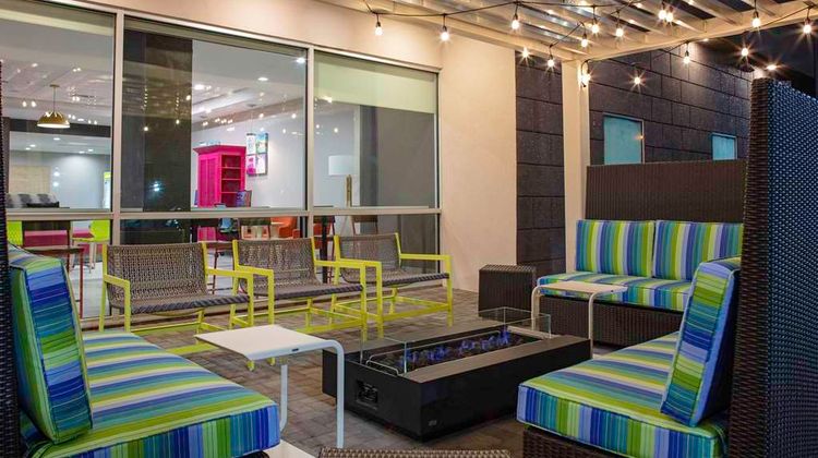 Home2 Suites by Hilton Citiplace Exterior