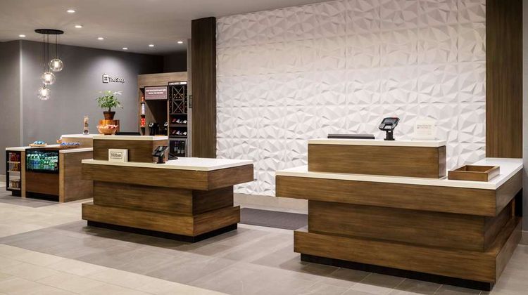 Hilton Garden Inn Pomona Lobby