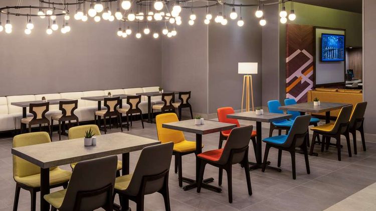 Hilton Garden Inn Pomona Restaurant