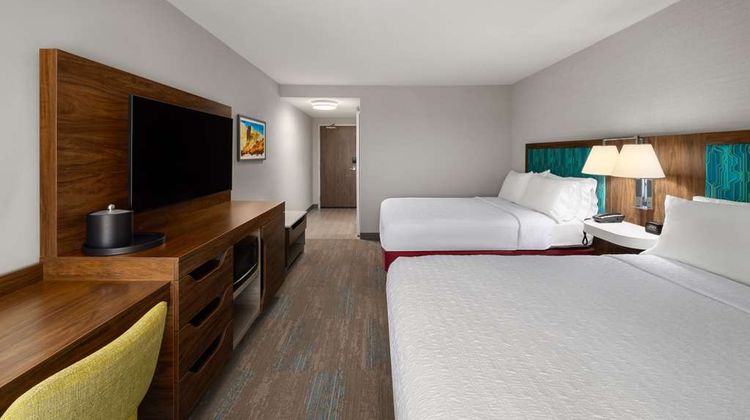 Hampton Inn Carefree Room