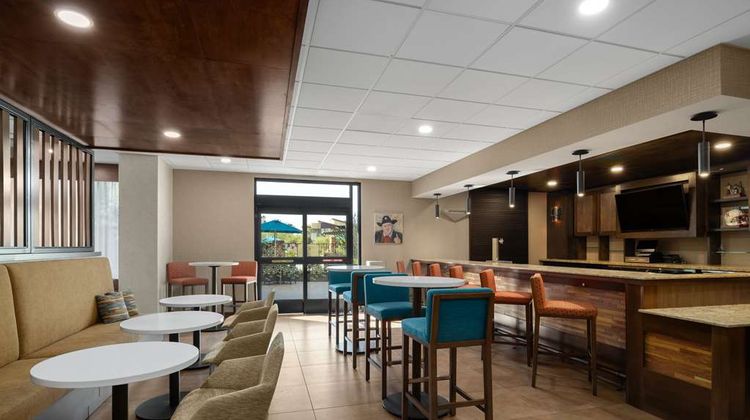 Hampton Inn Carefree Lobby