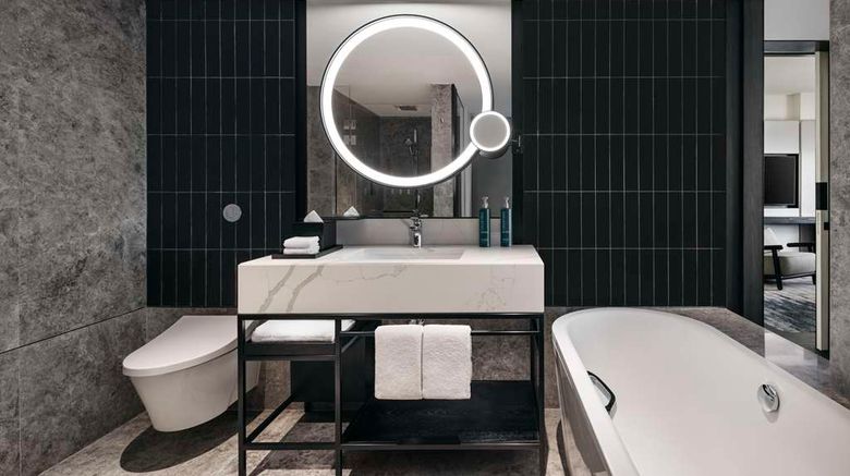 <b>Hilton Singapore Orchard Room</b>. Images powered by <a href=https://www.travelagewest.com/Hotels/Singapore-Singapore/