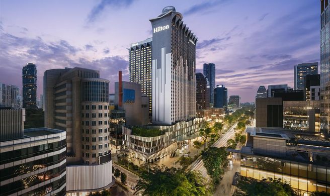Hilton Singapore Orchard Exterior