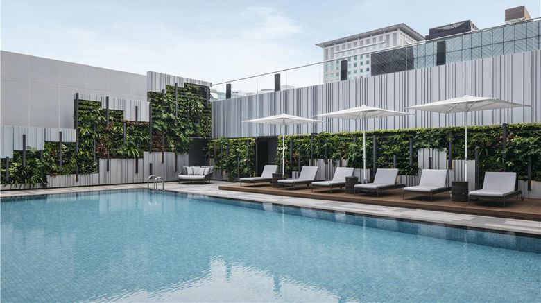 <b>Hilton Singapore Orchard Pool</b>. Images powered by <a href="https://iceportal.shijigroup.com/" title="IcePortal" target="_blank">IcePortal</a>.