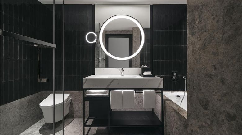 <b>Hilton Singapore Orchard Room</b>. Images powered by <a href="https://iceportal.shijigroup.com/" title="IcePortal" target="_blank">IcePortal</a>.