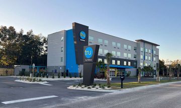 Tru by Hilton Eglin Air Force Base