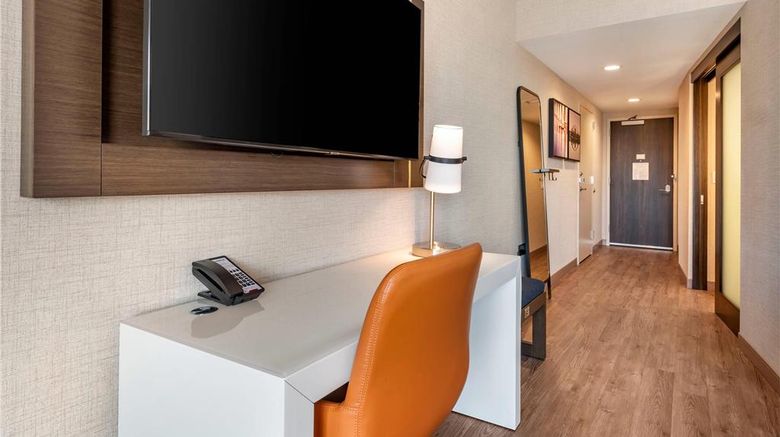 <b>Cambria Hotel Downtown Minneapolis Room</b>. Images powered by <a href="https://iceportal.shijigroup.com/" title="IcePortal" target="_blank">IcePortal</a>.