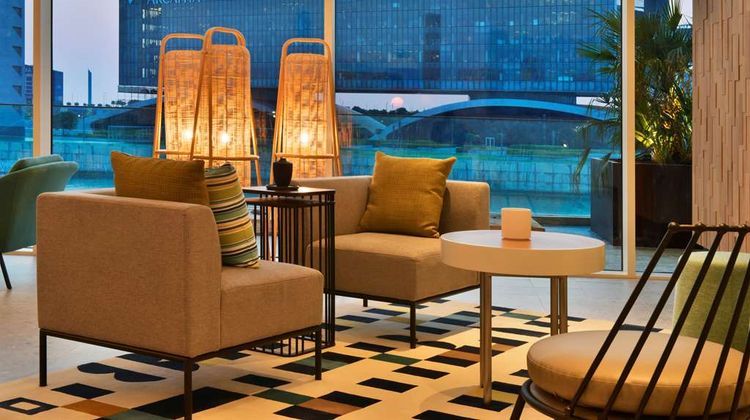 Hilton Garden Inn Bahrain Bay Lobby