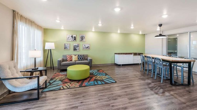 WoodSpring Suites Tucson-South Lobby