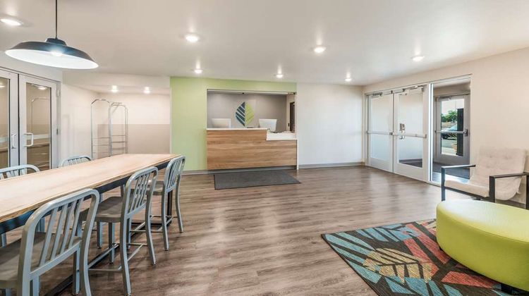 WoodSpring Suites Tucson-South Lobby