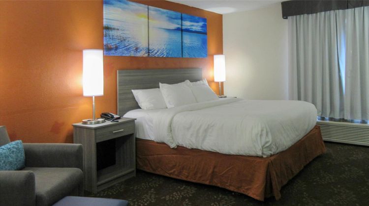 Clarion Pointe Suite