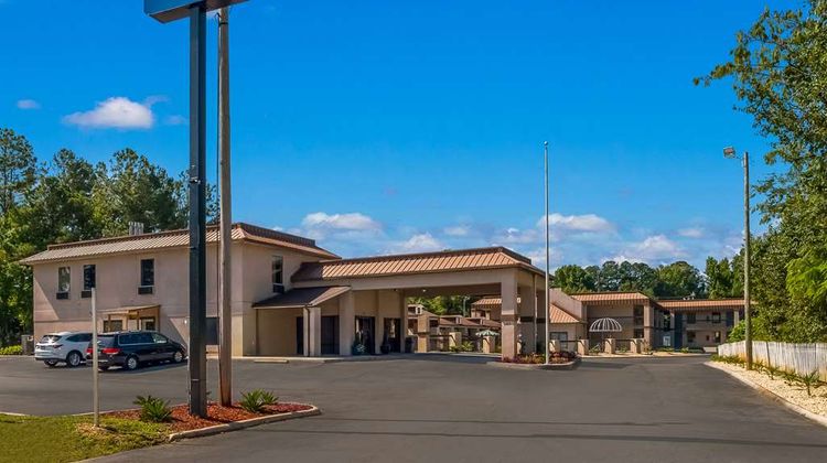Rodeway Inn Greenwood SC Exterior