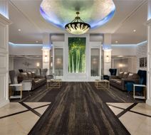 Fort Pontchartrain Detroit-Wyndham Hotel Lobby