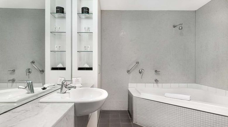 <b>Melbourne CBD Central Apartment Hotel Room</b>. Images powered by <a href="https://iceportal.shijigroup.com/" title="IcePortal" target="_blank">IcePortal</a>.