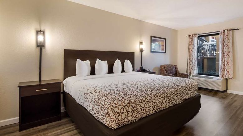 <b>SureStay by BW St Pete Clearwater Airpt Room</b>. Images powered by <a href="https://iceportal.shijigroup.com/" title="IcePortal" target="_blank">IcePortal</a>.