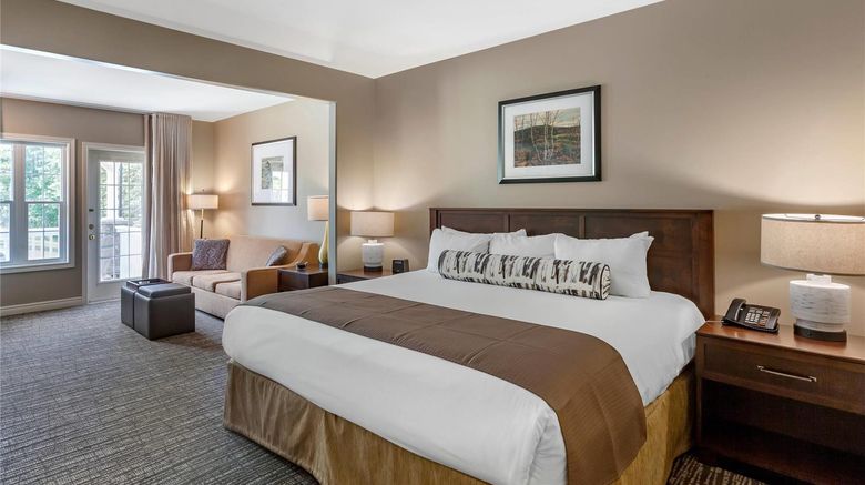 <b>Carriage Ridge Resort, Ascend Hotel Suite</b>. Images powered by <a href="https://iceportal.shijigroup.com/" title="IcePortal" target="_blank">IcePortal</a>.
