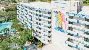 Chateau Mar Golf Resort, Trademark Coll