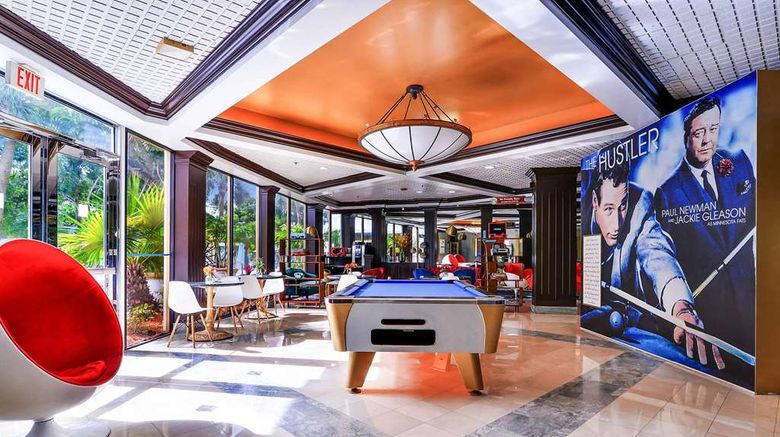 <b>Chateau Mar Golf Resort, Trademark Coll Lobby</b>. Images powered by <a href="https://iceportal.shijigroup.com/" title="IcePortal" target="_blank">IcePortal</a>.