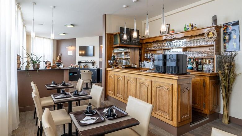 <b>Hotel des Ducs Restaurant</b>. Images powered by <a href="https://iceportal.shijigroup.com/" title="IcePortal" target="_blank">IcePortal</a>.