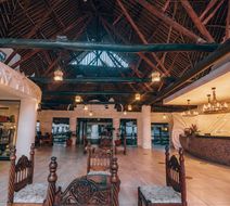 Southern Palms Beach Resort Lobby
