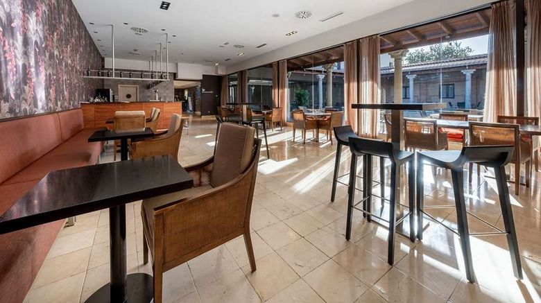 <b>Castilla Termal Balneario de Olmedo Restaurant</b>. Images powered by <a href="https://iceportal.shijigroup.com/" title="IcePortal" target="_blank">IcePortal</a>.