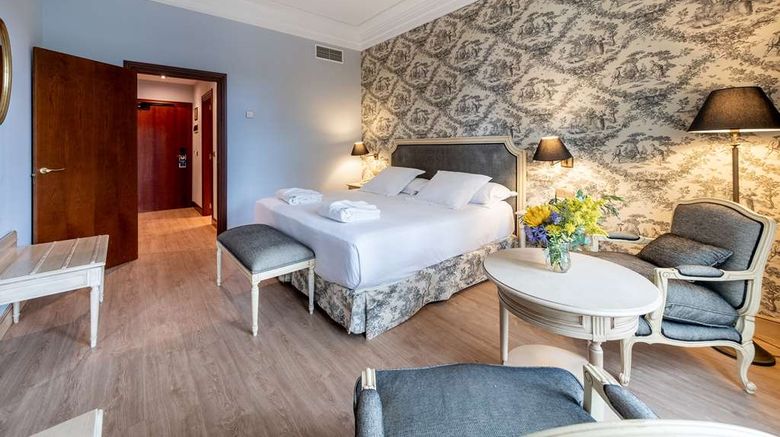 <b>Castilla Termal Balneario de Solares Suite</b>. Images powered by <a href="https://iceportal.shijigroup.com/" title="IcePortal" target="_blank">IcePortal</a>.