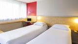 <b>Greet Hotel Angouleme North Room</b>. Images powered by <a href="https://iceportal.shijigroup.com/" title="IcePortal" target="_blank">IcePortal</a>.